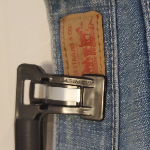 Levi jeans size 7 stone washed - Picture 4 of 6